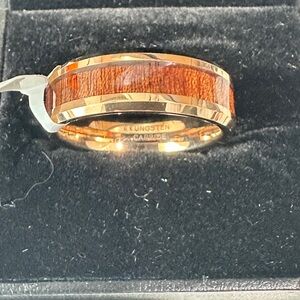8mm Rose-Gold Tungsten Band with Hawaiian Koa Wood Inlay – Men’s Ring Size 12.5